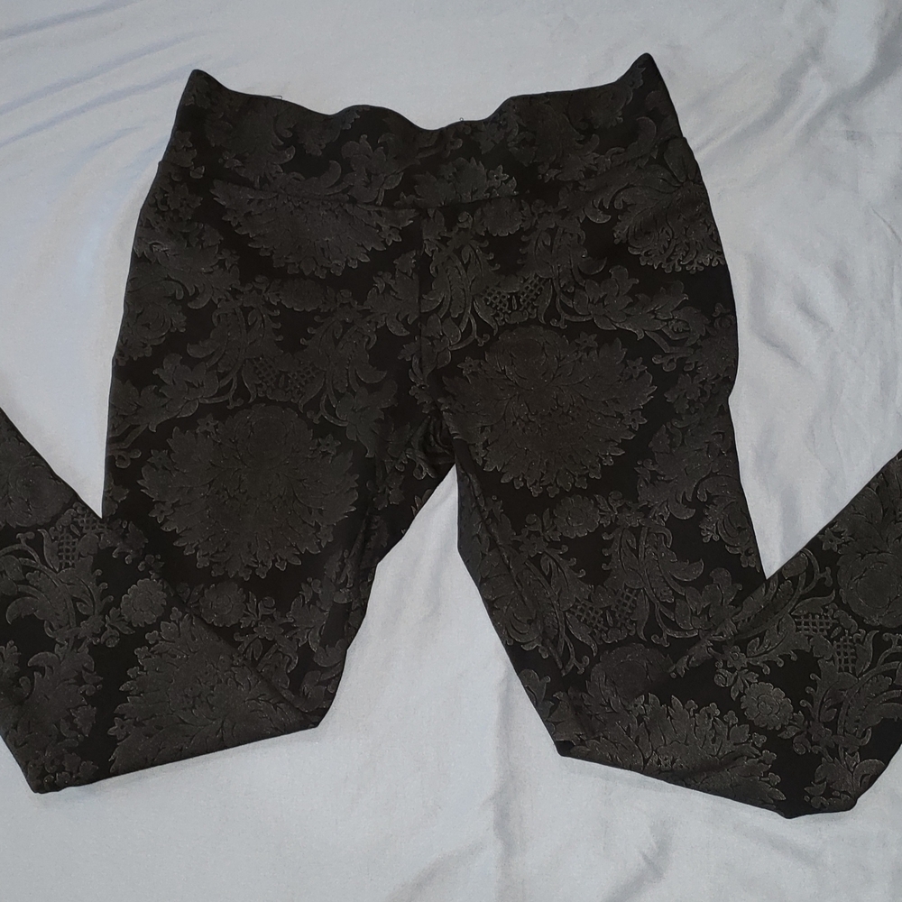 Premise Black Floral Leggings